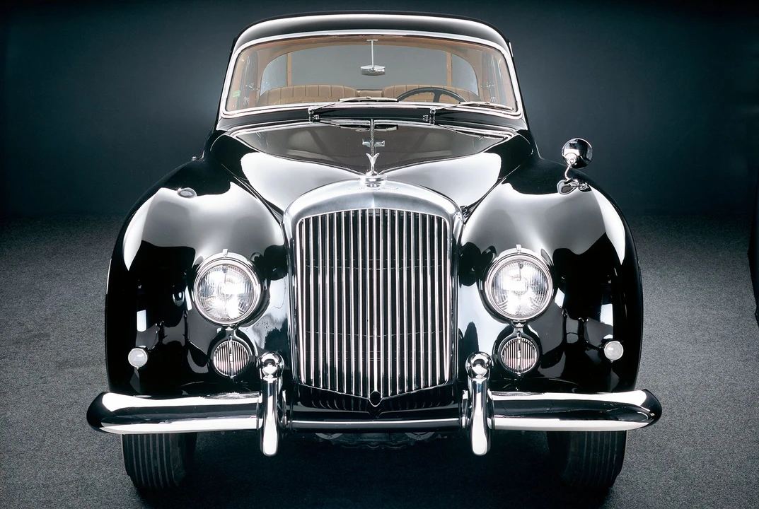 Bentley R-Type Continental - Image 4 of 10
