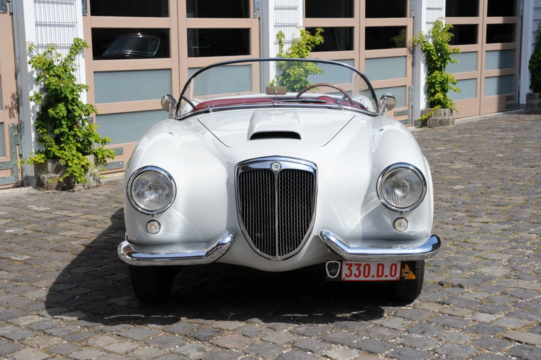 Lancia Aurelia - Image 10 of 17