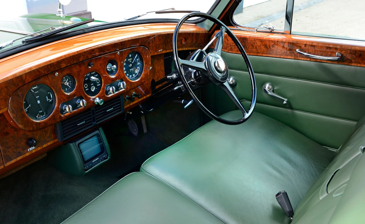 1963 Rolls-Royce Phantom V - Image 3 of 10