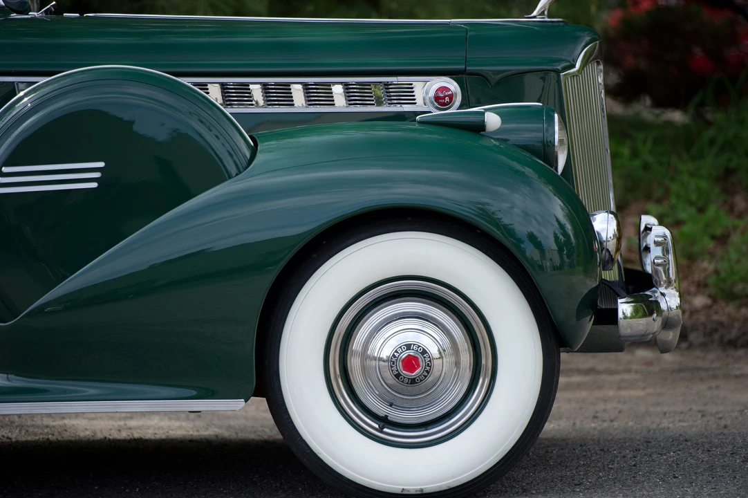 1940 Packard Eight - Image 7 of 10