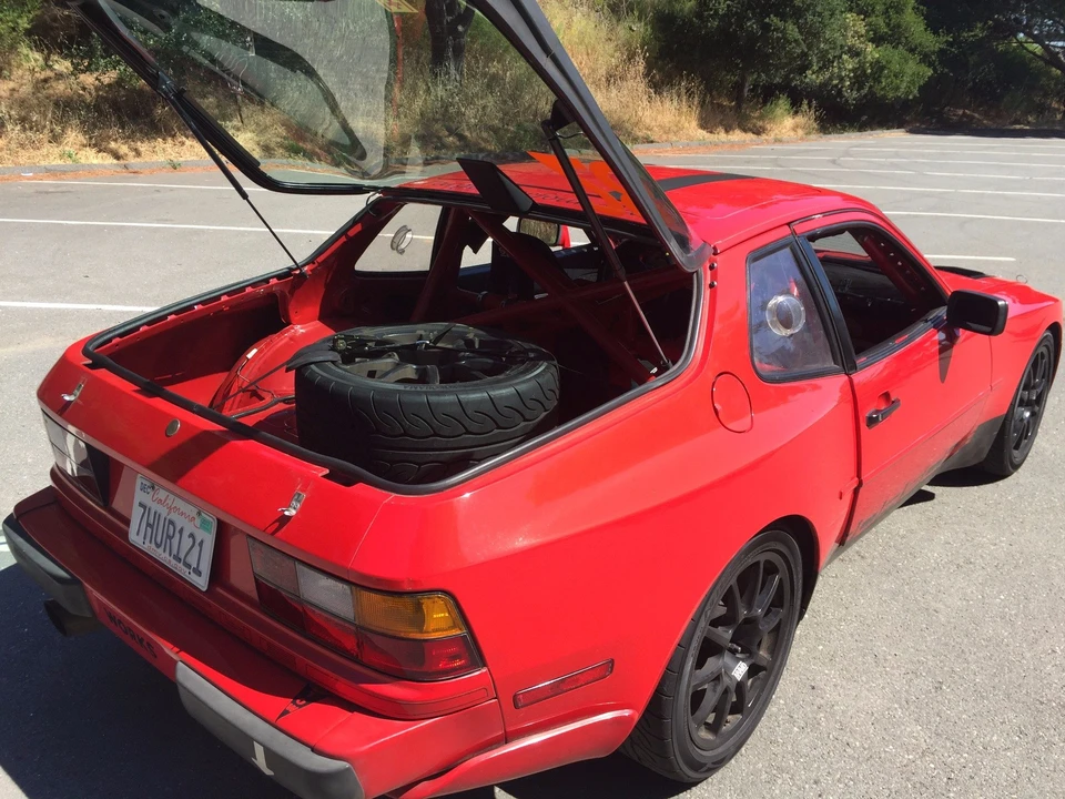 1986 Porsche 944 Turbo - Image 9 of 31