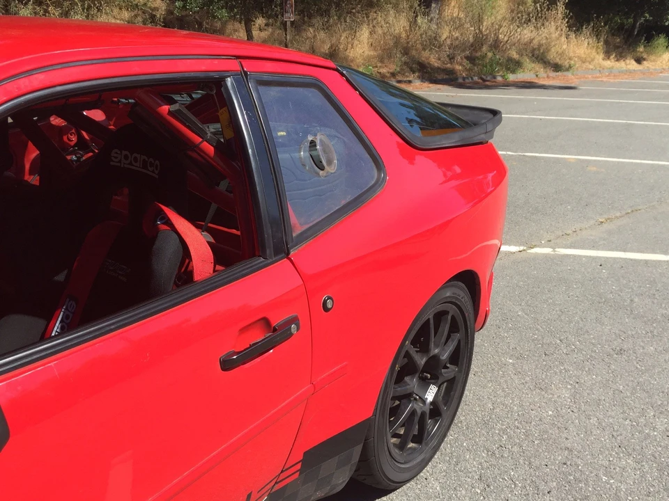 1986 Porsche 944 Turbo - Image 19 of 31