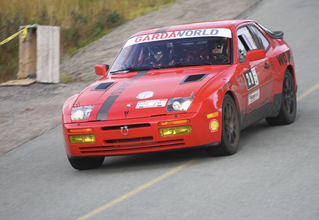 1986 Porsche 944 Turbo - Image 11 of 31