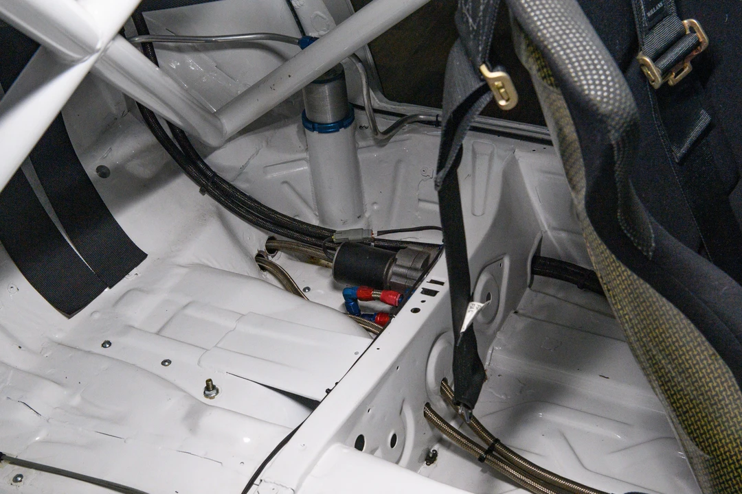 1991 Mercedes-Benz 190E 2.5-16 Evolution II - Image 19 of 31