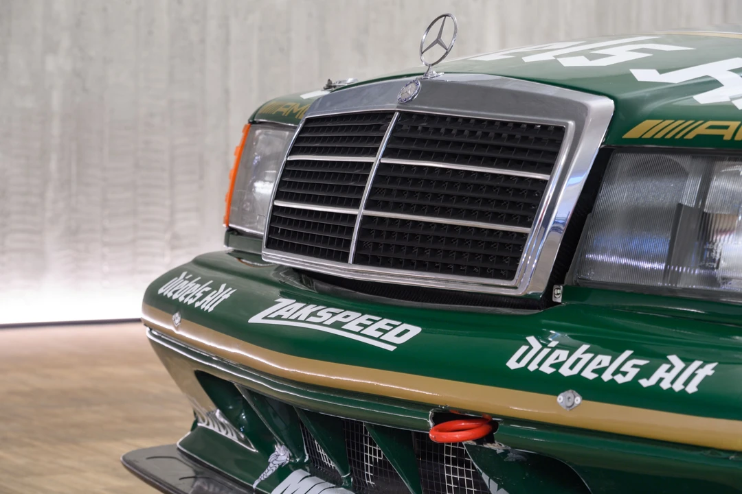 1991 Mercedes-Benz 190E 2.5-16 Evolution II - Image 28 of 31