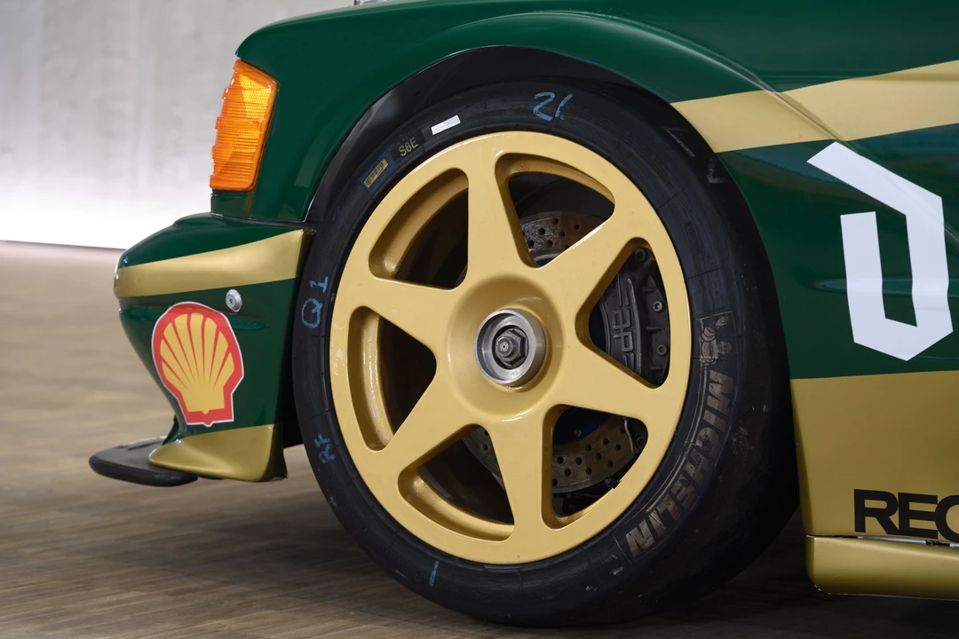 1991 Mercedes-Benz 190E 2.5-16 Evolution II - Image 27 of 31
