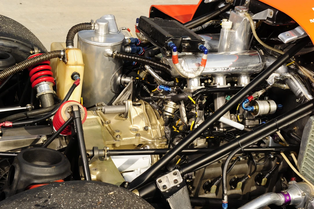 Porsche 956 & 962 - Image 3 of 20
