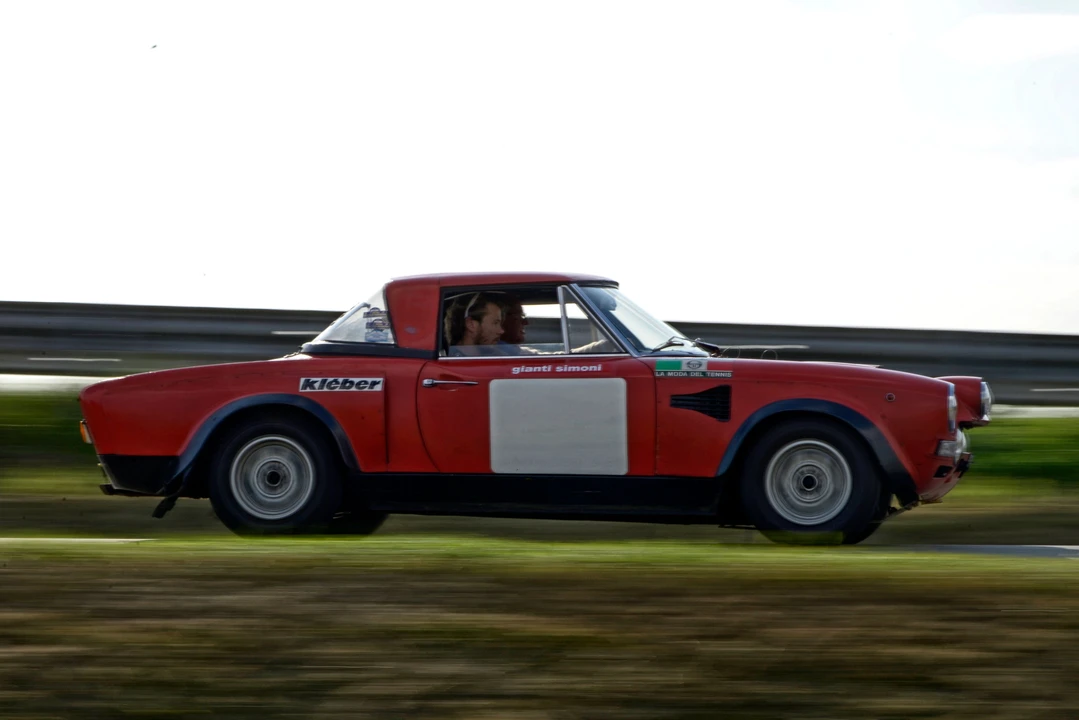 Abarth - Image 14 of 31
