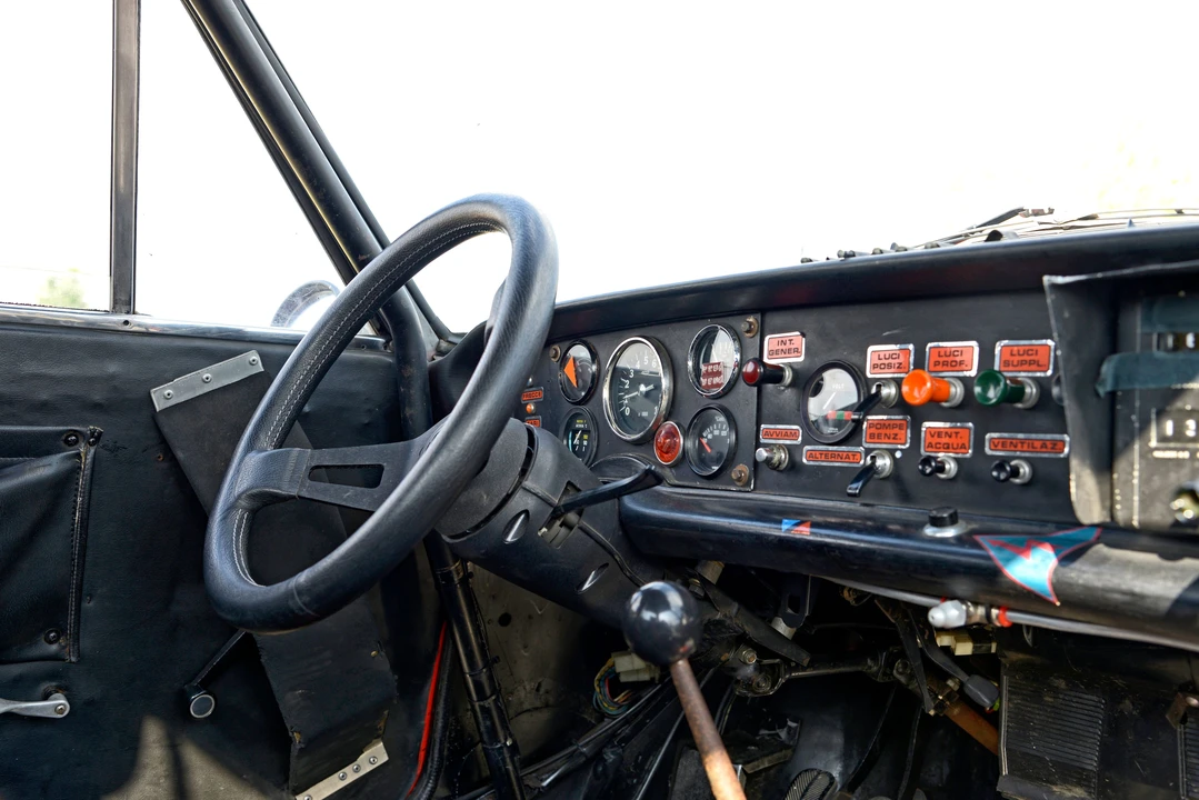 Abarth - Image 7 of 31