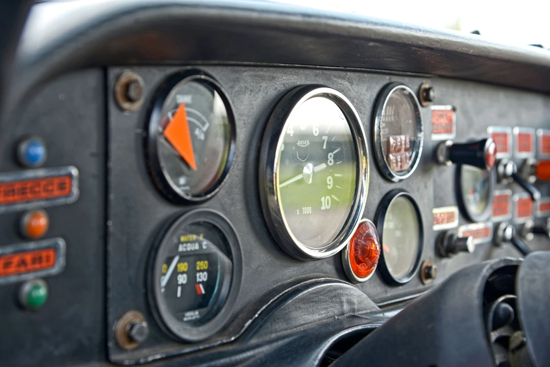 Abarth - Image 8 of 31