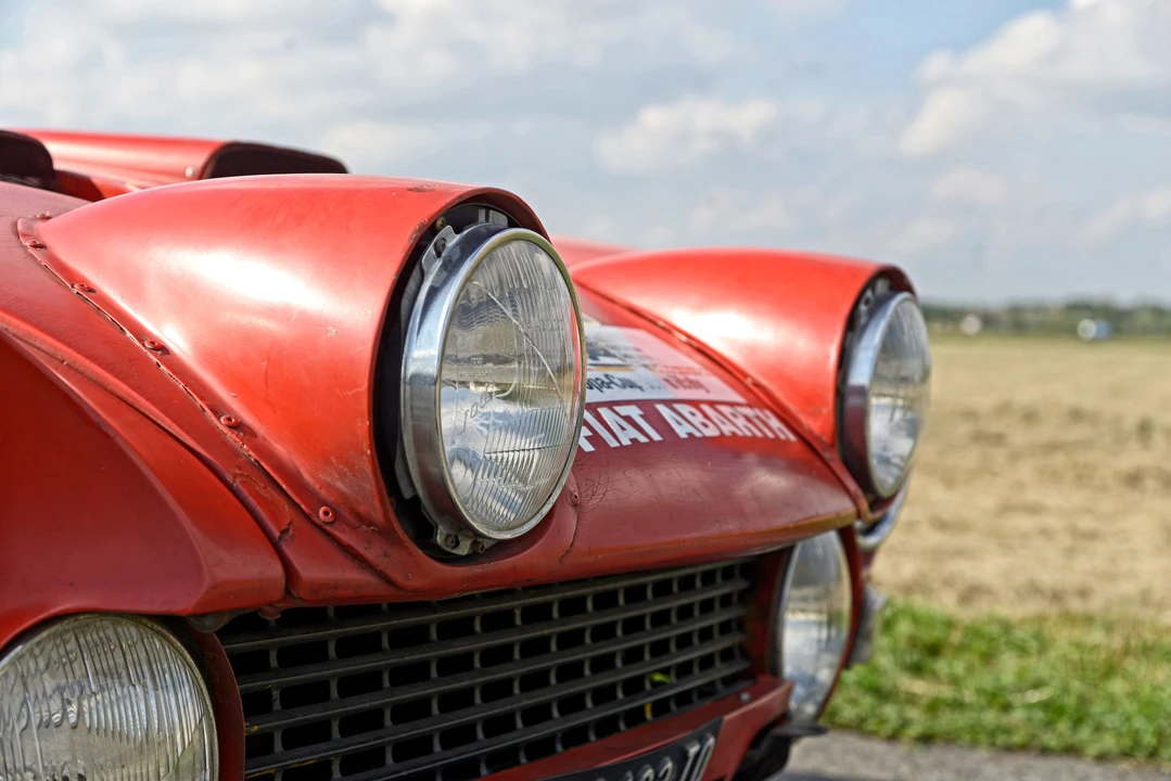 Abarth - Image 25 of 31