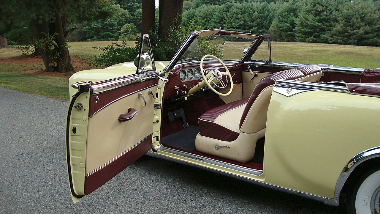 1953 Packard Caribbean - Image 2 of 6