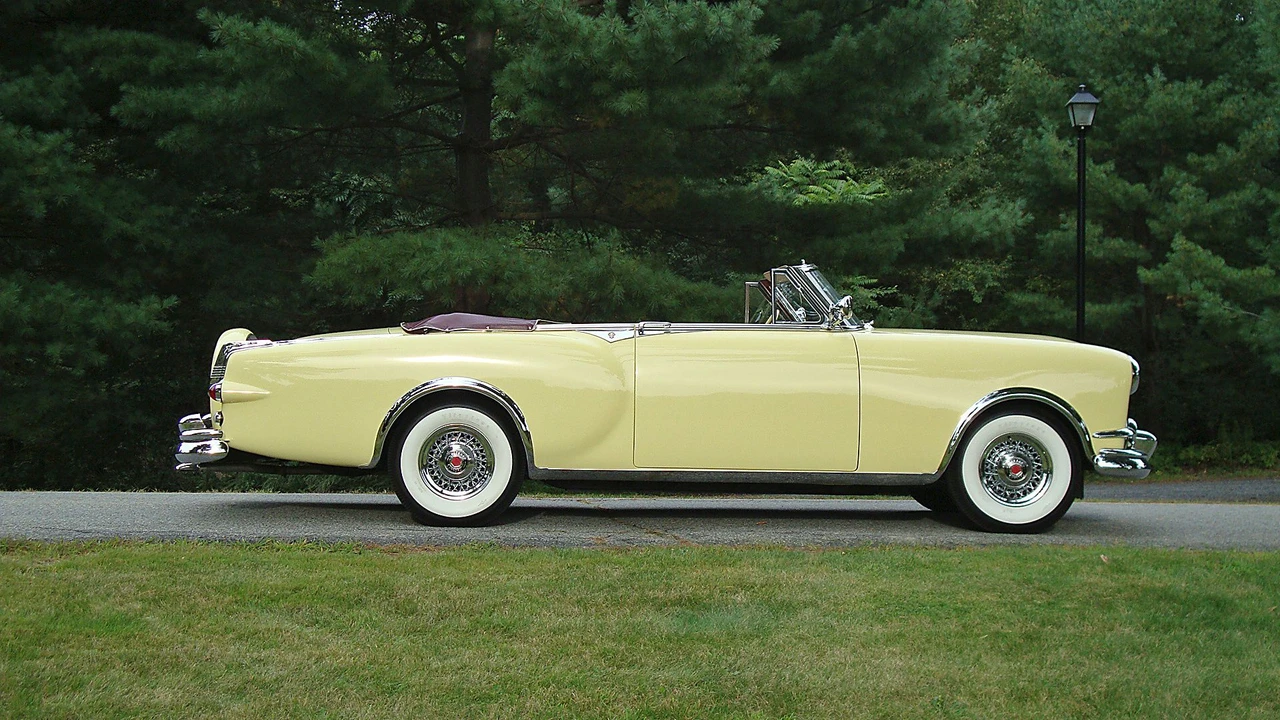 1953 Packard Caribbean - Image 4 of 6