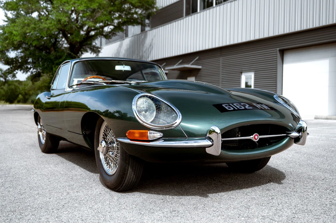1961 Jaguar E-Type Series 1 - Image 3 of 31
