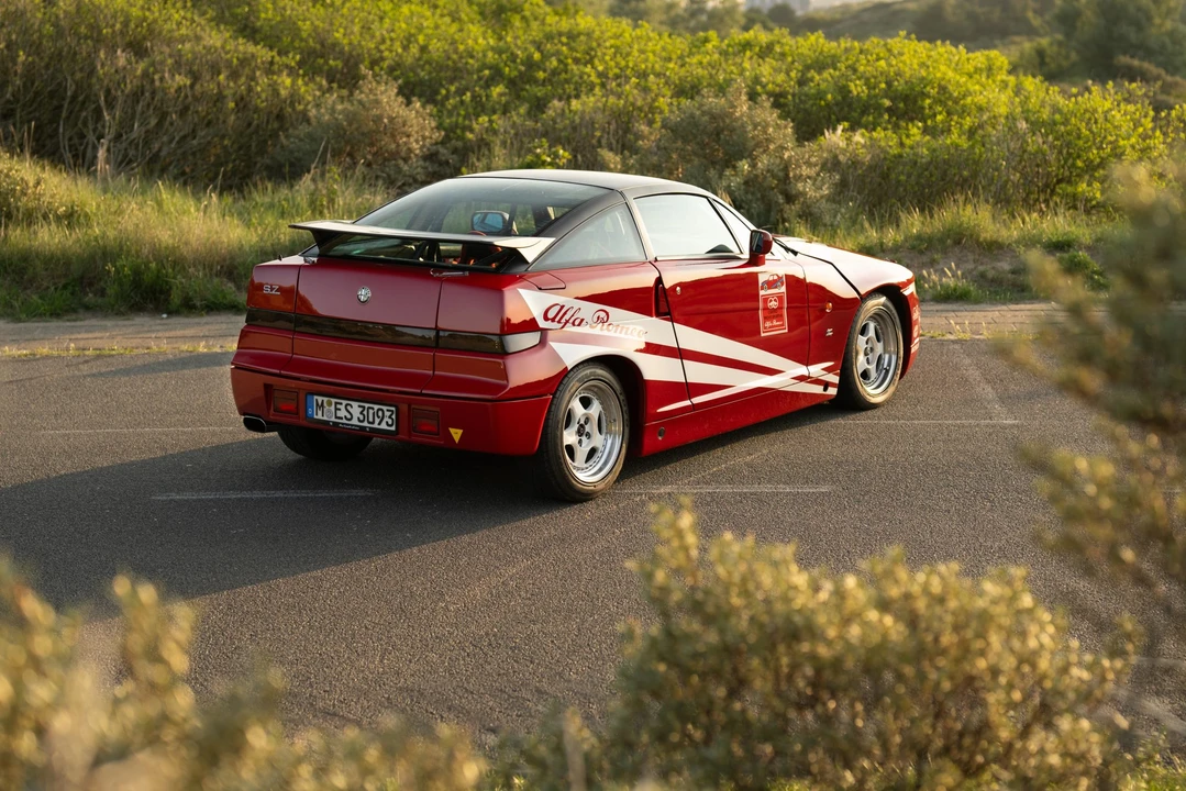 1993 Alfa Romeo SZ - Image 11 of 31