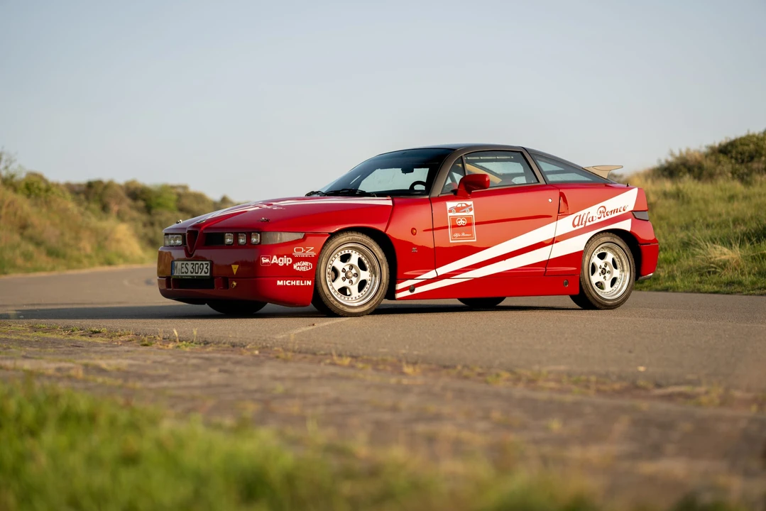 1993 Alfa Romeo SZ - Image 22 of 31
