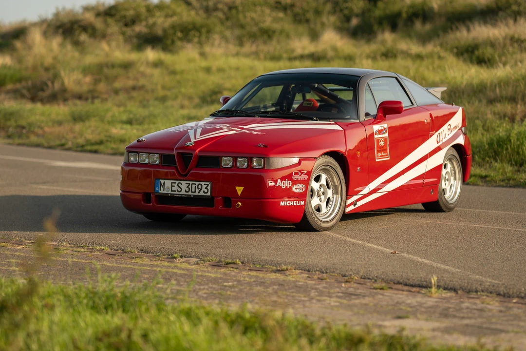 1993 Alfa Romeo SZ - Image 23 of 31
