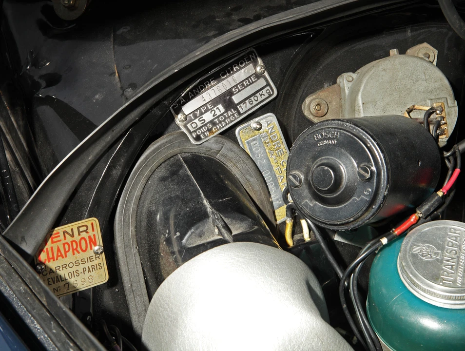 Citroen DS21 - Image 15 of 23