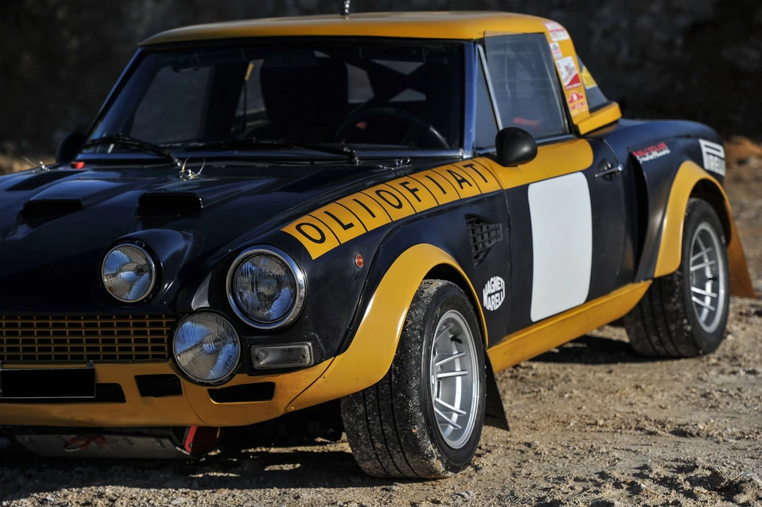 Fiat 124 Abarth Rally - Image 21 of 31