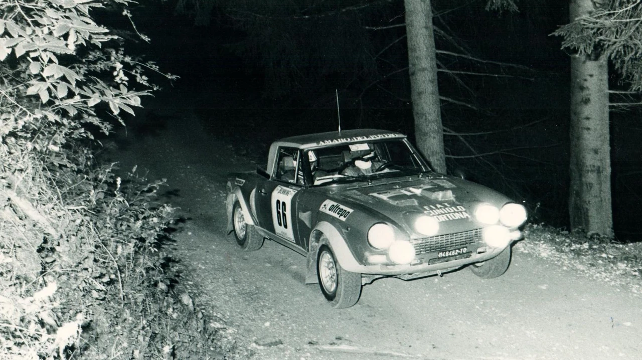 Fiat 124 Abarth Rally - Image 15 of 31