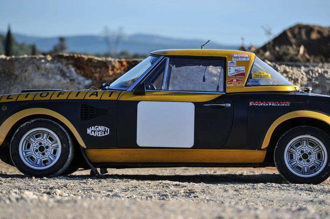 Fiat 124 Abarth Rally - Image 28 of 31