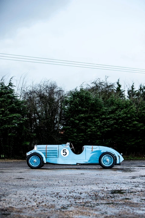 Bugatti - Image 13 of 31
