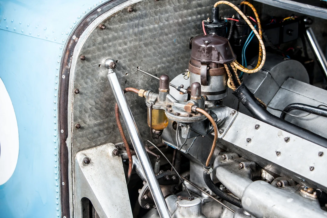 Bugatti - Image 31 of 31