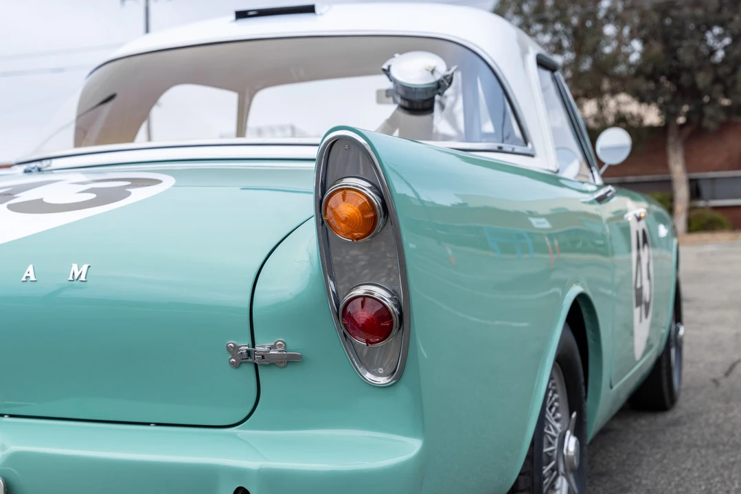 1962 Sunbeam Alpine Series II - Image 17 of 31