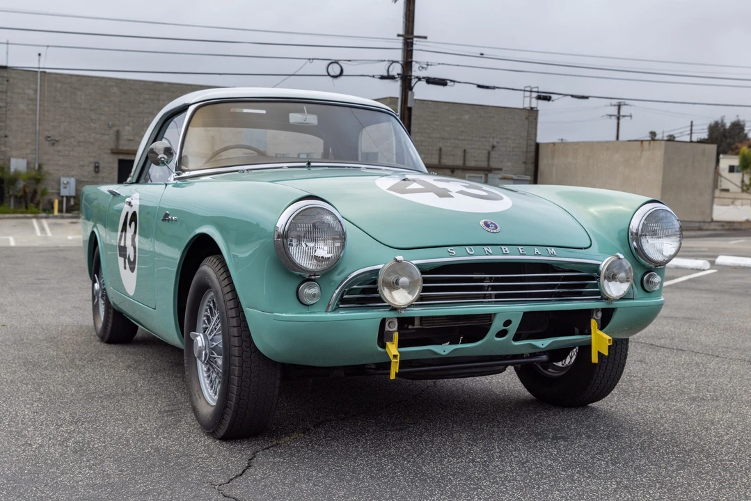 1962 Sunbeam Alpine Series II - Image 4 of 31