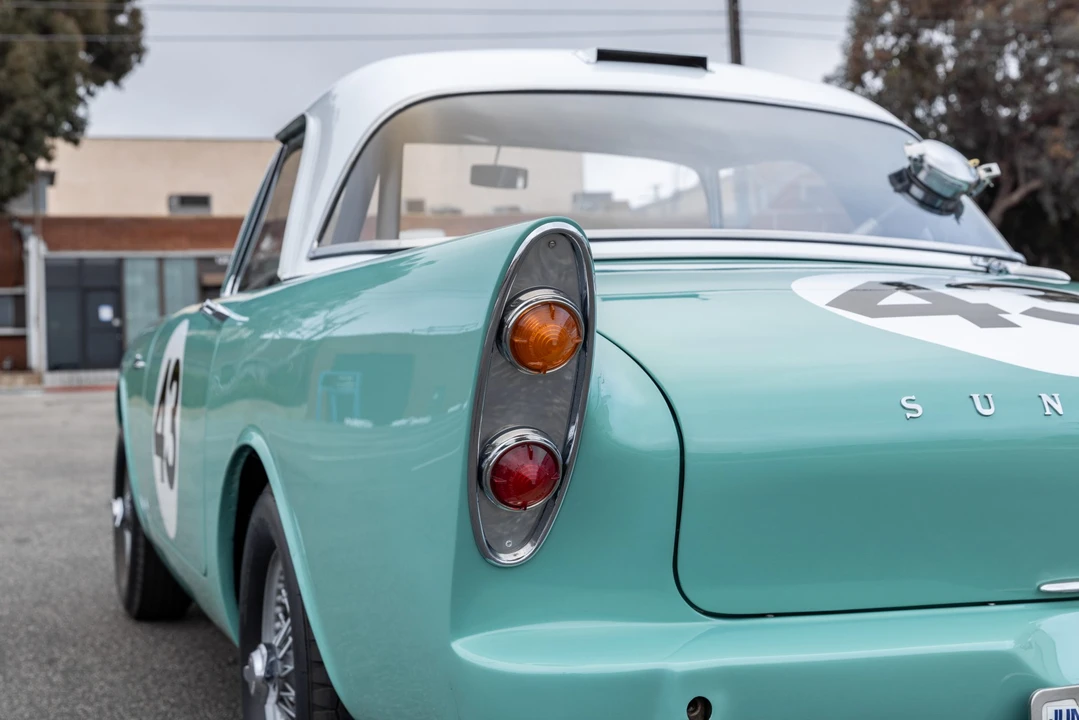 1962 Sunbeam Alpine Series II - Image 16 of 31