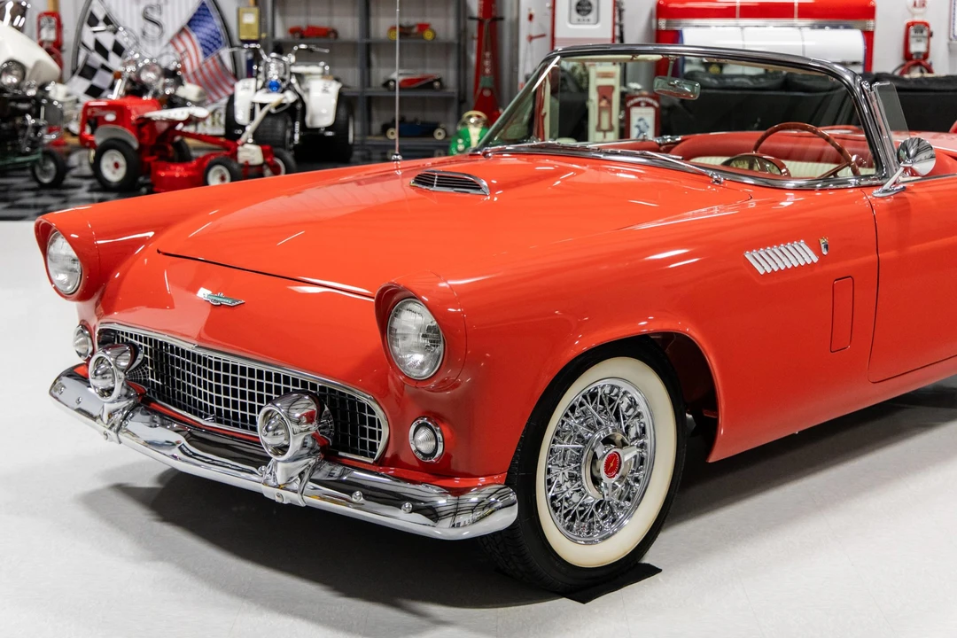1956 Ford Thunderbird 1st Gen - Image 24 of 31