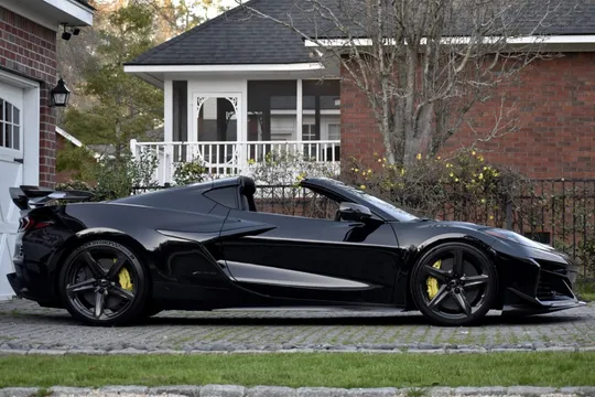 2023 Chevrolet Corvette C8 Z06 - Image 3 of 9
