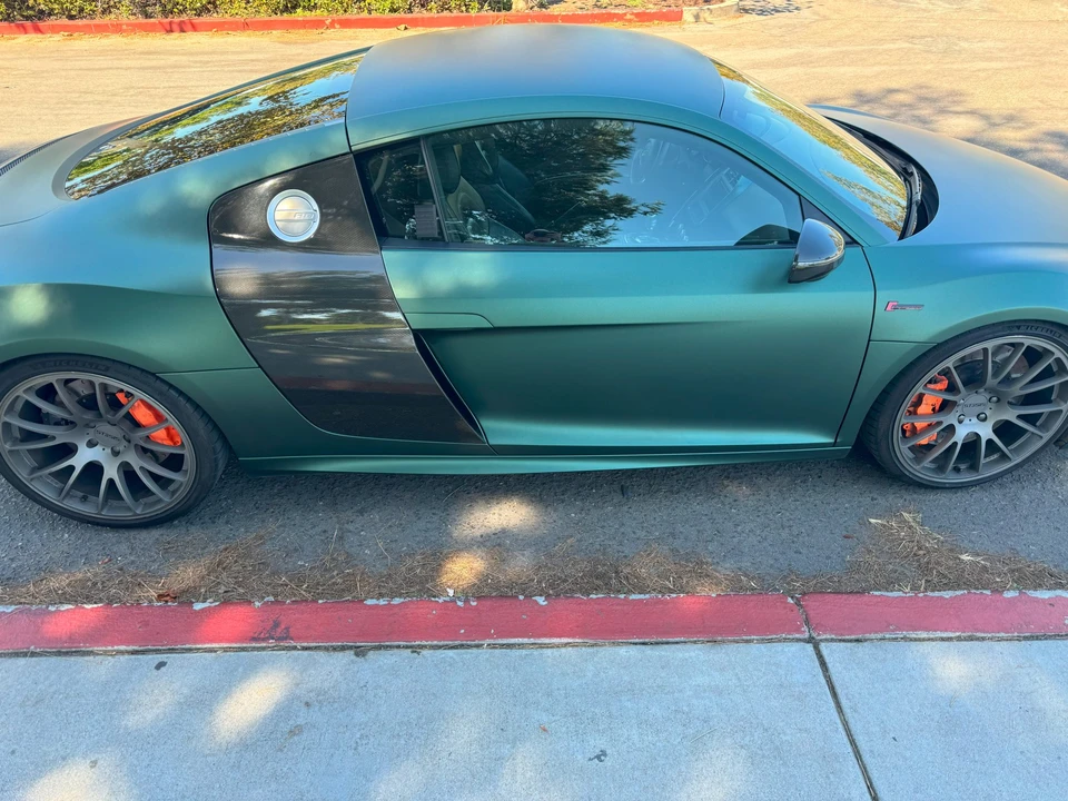 2010 Audi 42 R8 - Image 5 of 31