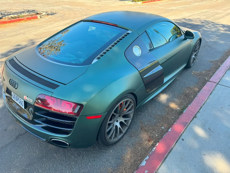 2010 Audi 42 R8 - Image 6 of 31