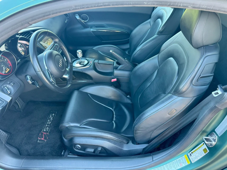 2010 Audi 42 R8 - Image 16 of 31