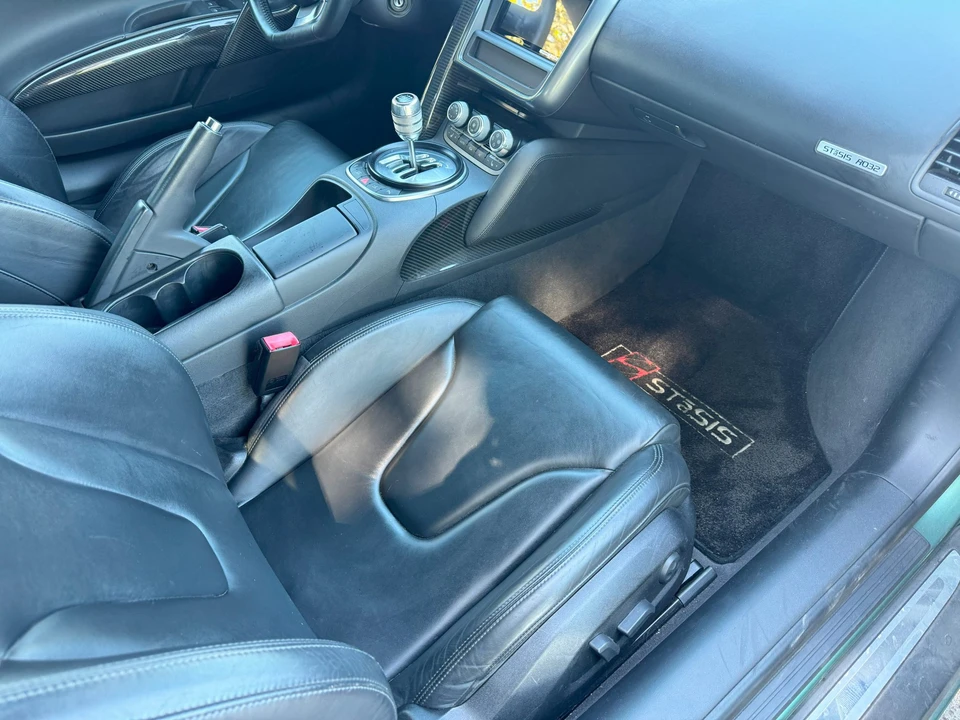 2010 Audi 42 R8 - Image 19 of 31
