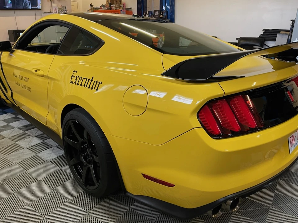 2017 Ford S550 Shelby Mustang GT350R - Image 17 of 31