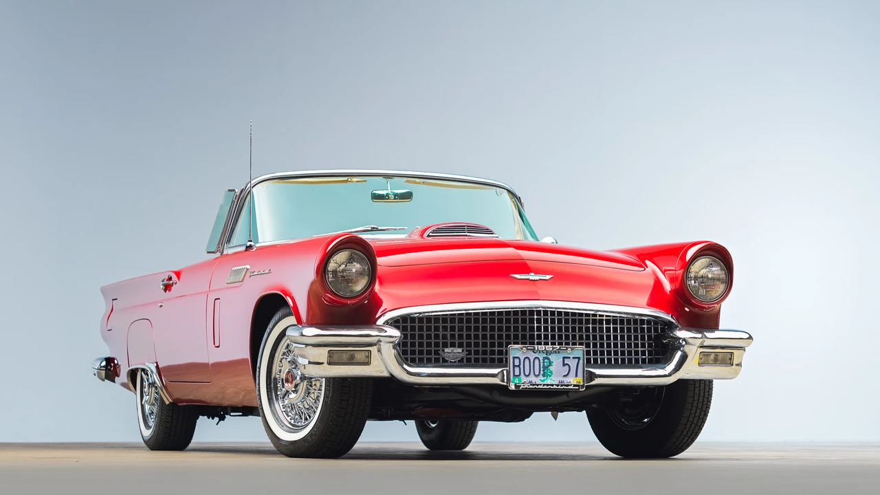 1957 Ford Thunderbird 1st Gen - Image 14 of 31