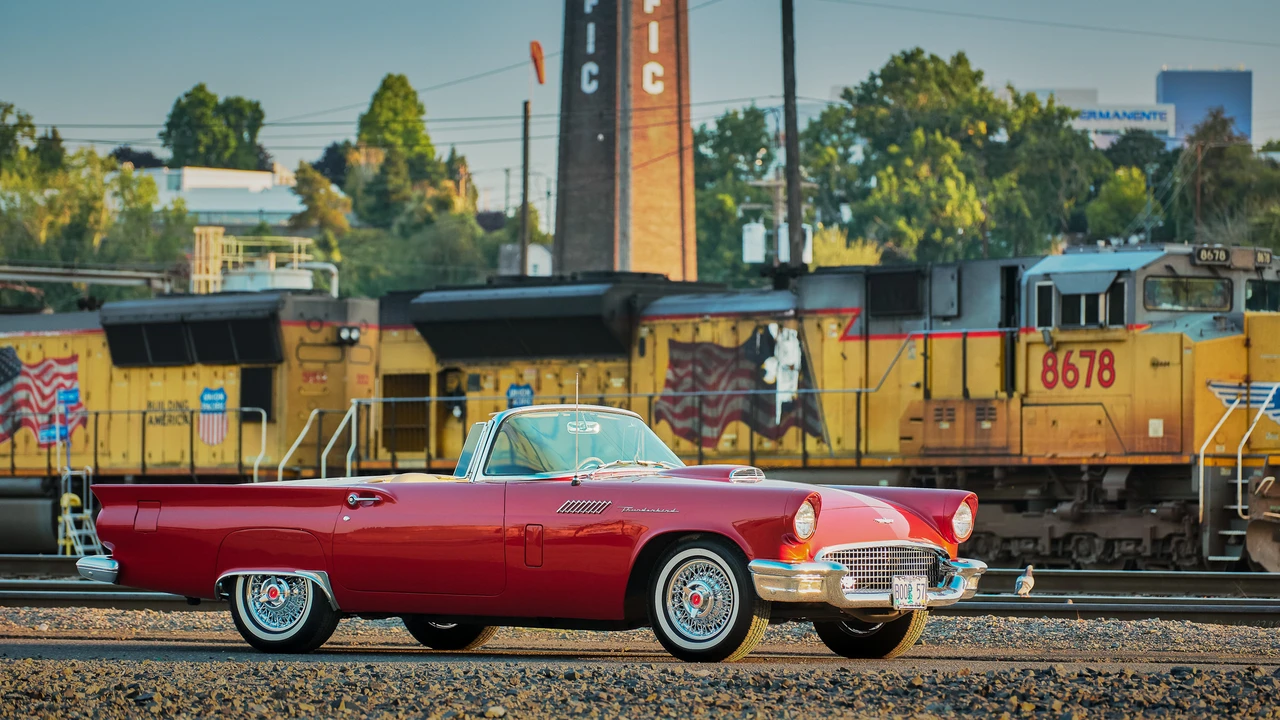 1957 Ford Thunderbird 1st Gen - Image 2 of 31