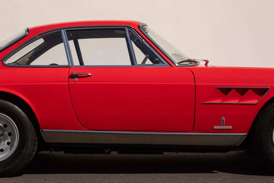 1967 Ferrari 330 GTC & GTS - Image 26 of 31