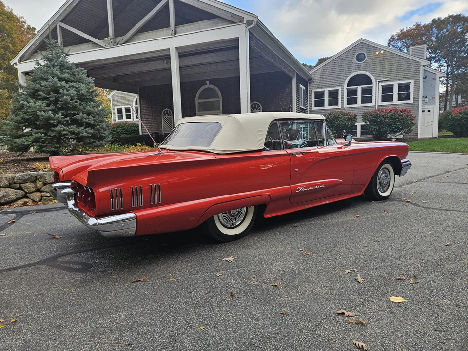 1960 Ford Thunderbird 2nd Gen - Image 13 of 31