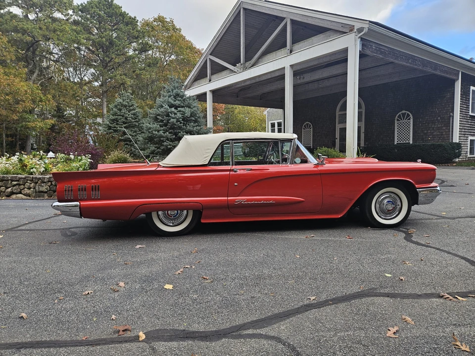 1960 Ford Thunderbird 2nd Gen - Image 16 of 31