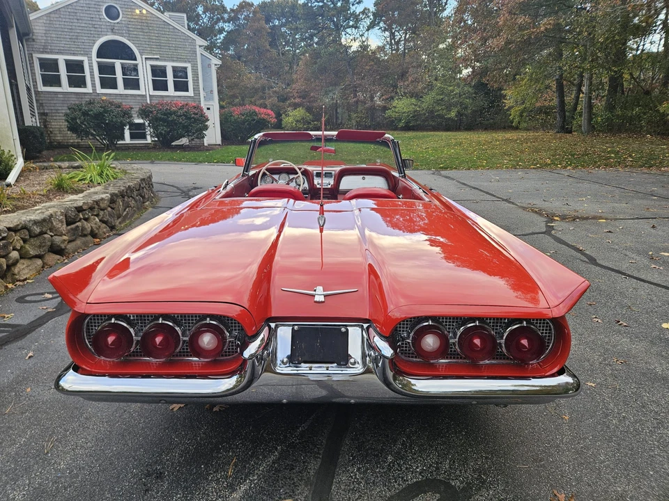 1960 Ford Thunderbird 2nd Gen - Image 9 of 31