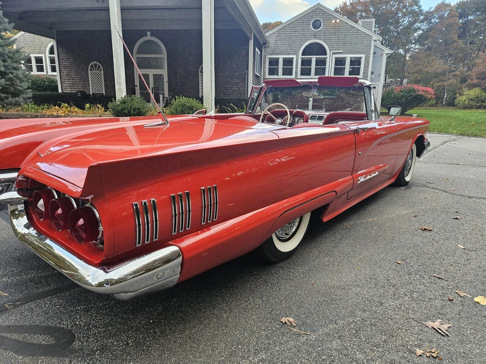 1960 Ford Thunderbird 2nd Gen - Image 12 of 31