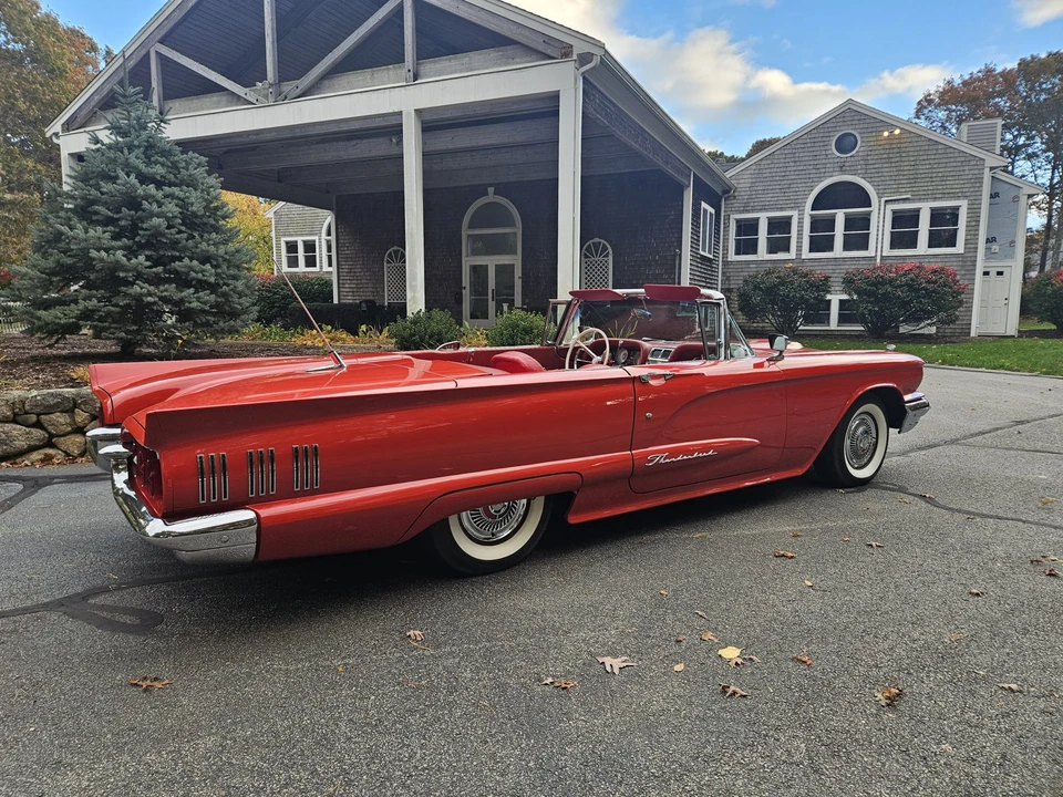 1960 Ford Thunderbird 2nd Gen - Image 14 of 31