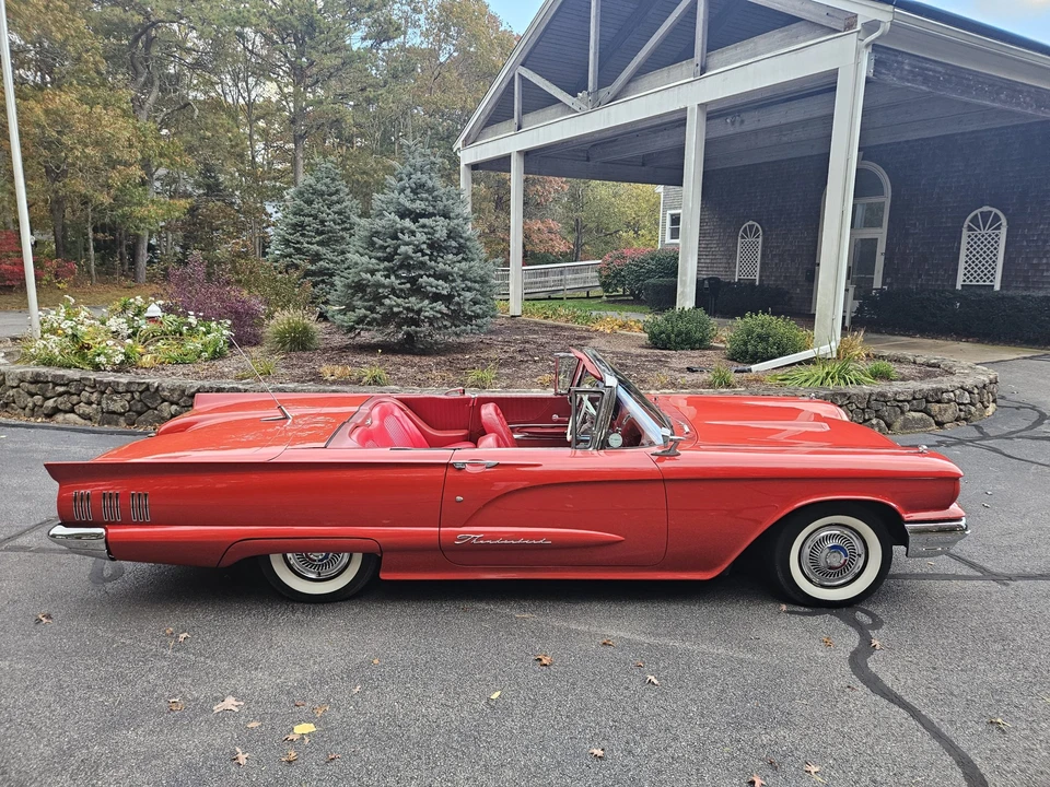 1960 Ford Thunderbird 2nd Gen - Image 15 of 31