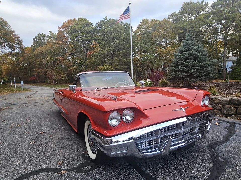 1960 Ford Thunderbird 2nd Gen - Image 28 of 31