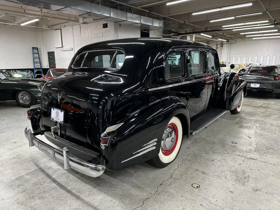 1939 Cadillac Series 70 & 75 - Image 16 of 31