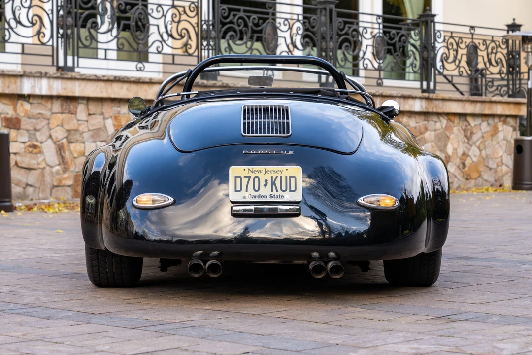 Porsche Speedster - Image 9 of 31