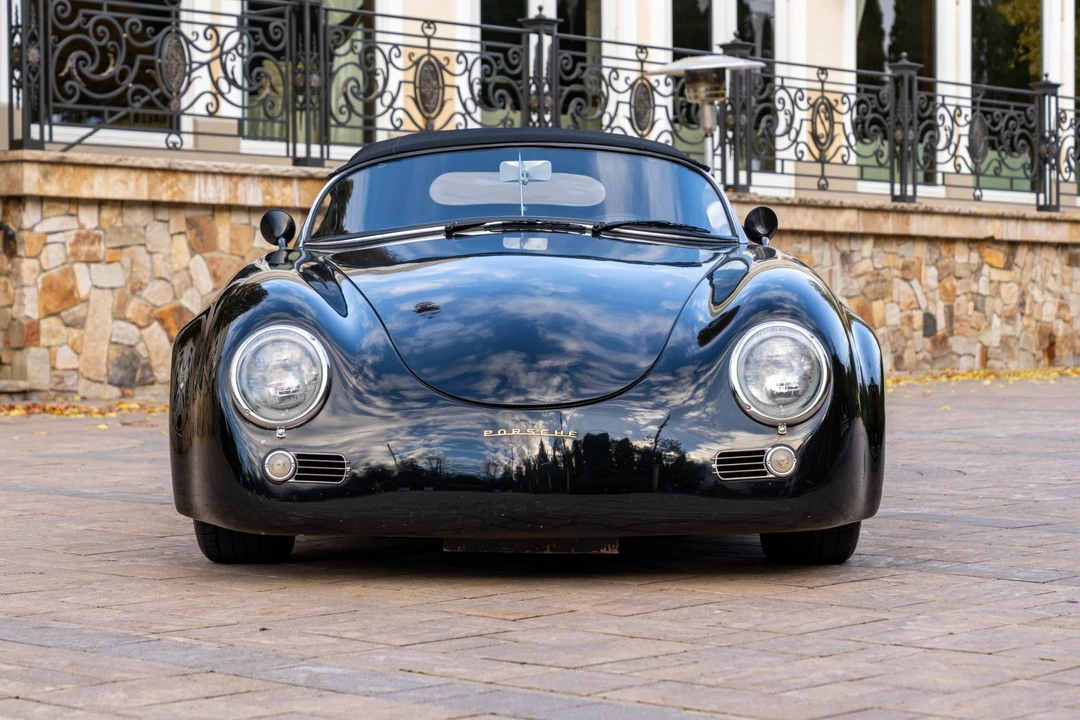 Porsche Speedster - Image 14 of 31